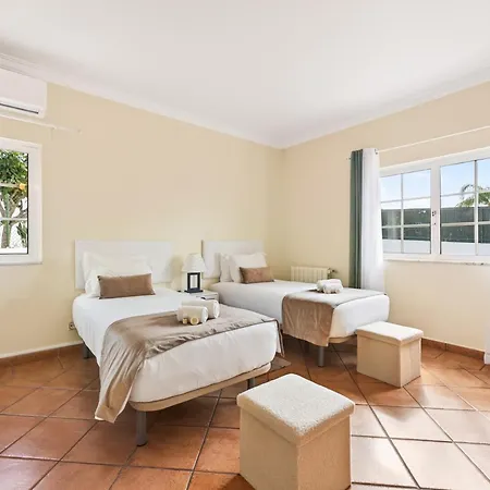 Girassol By Algarve Holidays * Албуфейра